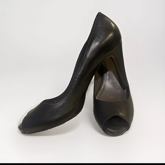 Black Cole Hasn high heel size 10.5 B EUC - Picture 6 of 8